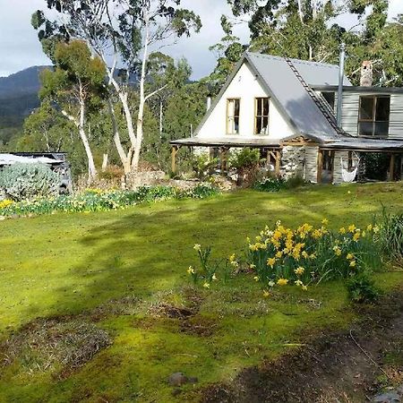 The Stone Cottage - Bruny Island Simpsons Bay Buitenkant foto